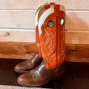 Tony Llama Buckaroo Tall Western boot embroidered leather pull holes rounded toe